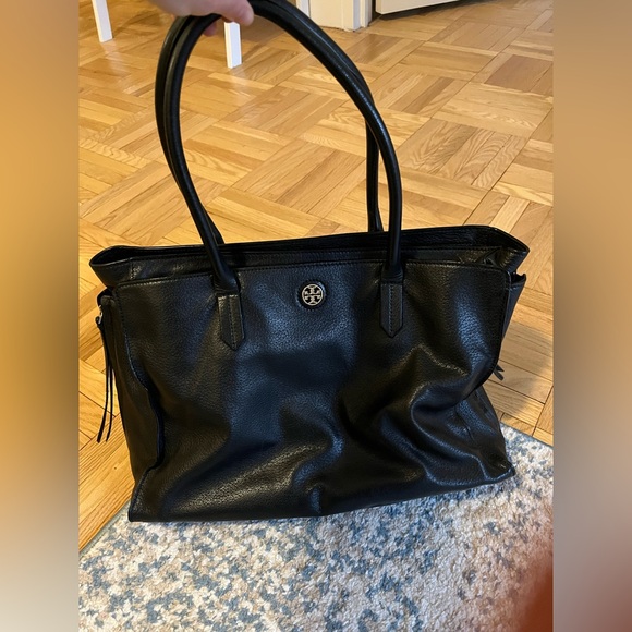 NEW! Tory Burch tote bag (w/ dust bag) with 3 sections and one for laptop - Picture 3 of 8